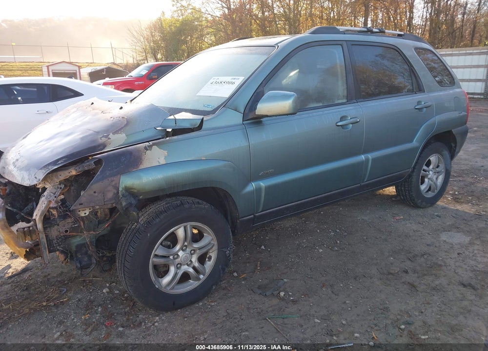 2008 KIA SPORTAGE VIN: KNDJE723587458173
