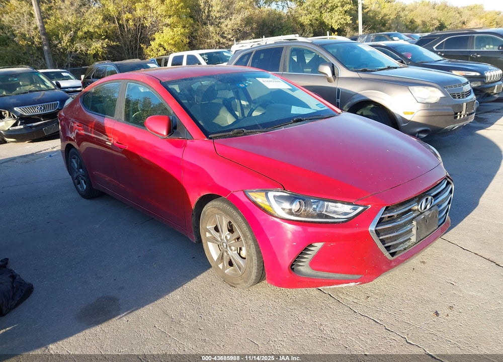 2018 HYUNDAI ELANTRA SEL VIN: 5NPD84LF7JH256271