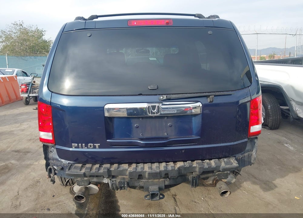 2012 HONDA PILOT EX-L VIN: 5FNYF3H63CB034967