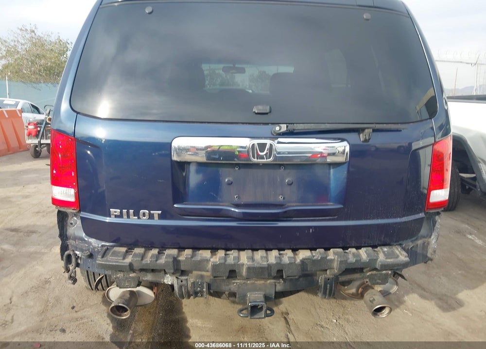 2012 HONDA PILOT EX-L VIN: 5FNYF3H63CB034967