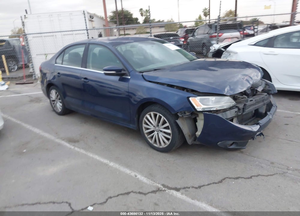 2011 VOLKSWAGEN JETTA 2.5L SEL VIN: 3VWLZ7AJ2BM064685