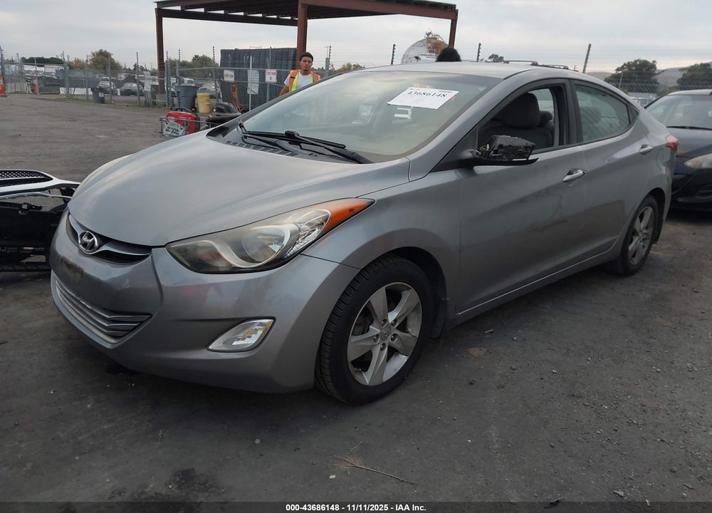 2013 HYUNDAI ELANTRA GLS/LIMITED VIN: KMHDH4AE4DU516111