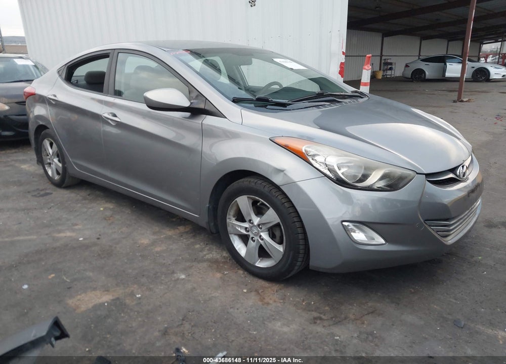 2013 HYUNDAI ELANTRA GLS/LIMITED VIN: KMHDH4AE4DU516111