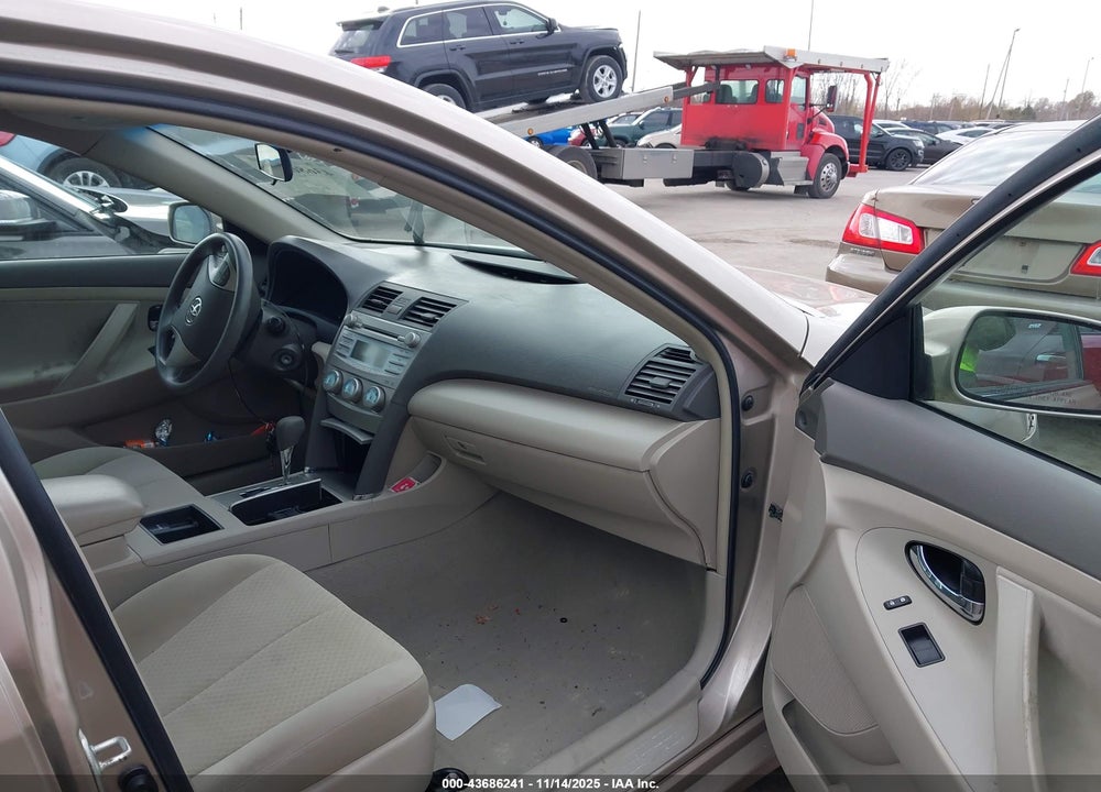 2009 TOYOTA CAMRY VIN: 4T1BE46K69U835385