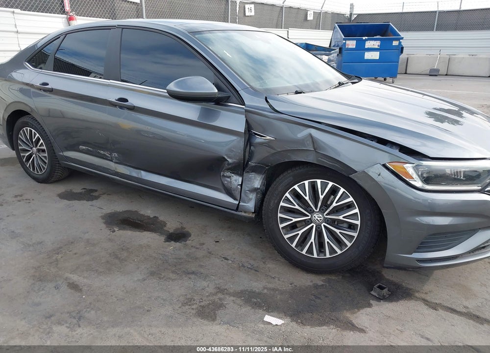 2019 VOLKSWAGEN JETTA 1.4T SEL VIN: 3VWE57BU9KM084946