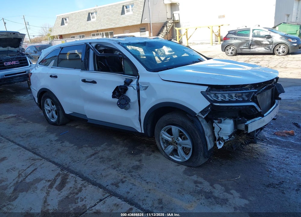 2023 KIA SORENTO LX VIN: 5XYRG4LC4PG171080