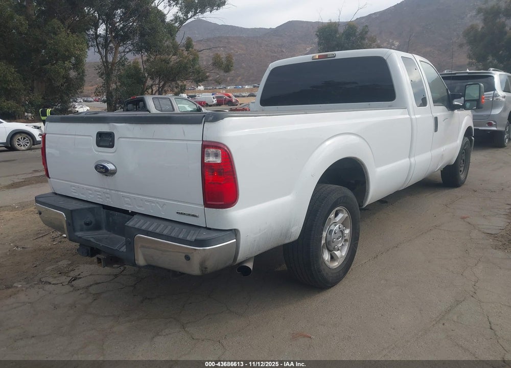 2014 FORD F-250 VIN: 1FT7X2A62EEA67573