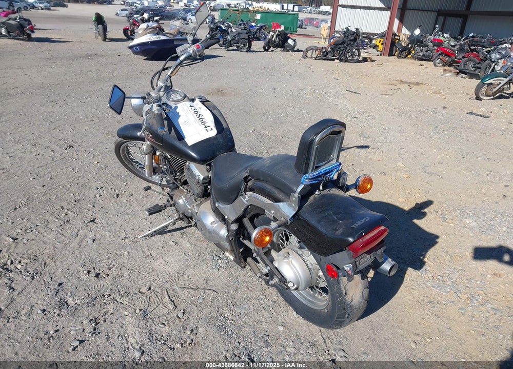 2000 YAMAHA XVS65 A VIN: JYAVM01E2YA020031