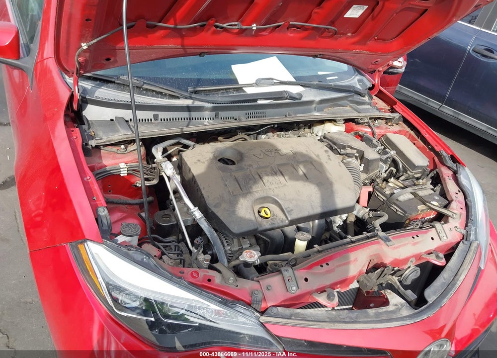 2018 TOYOTA COROLLA SE VIN: 5YFBURHE1JP803828