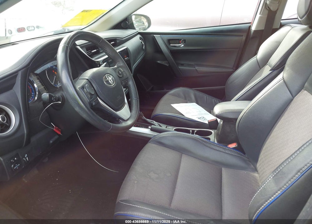 2018 TOYOTA COROLLA SE VIN: 5YFBURHE1JP803828