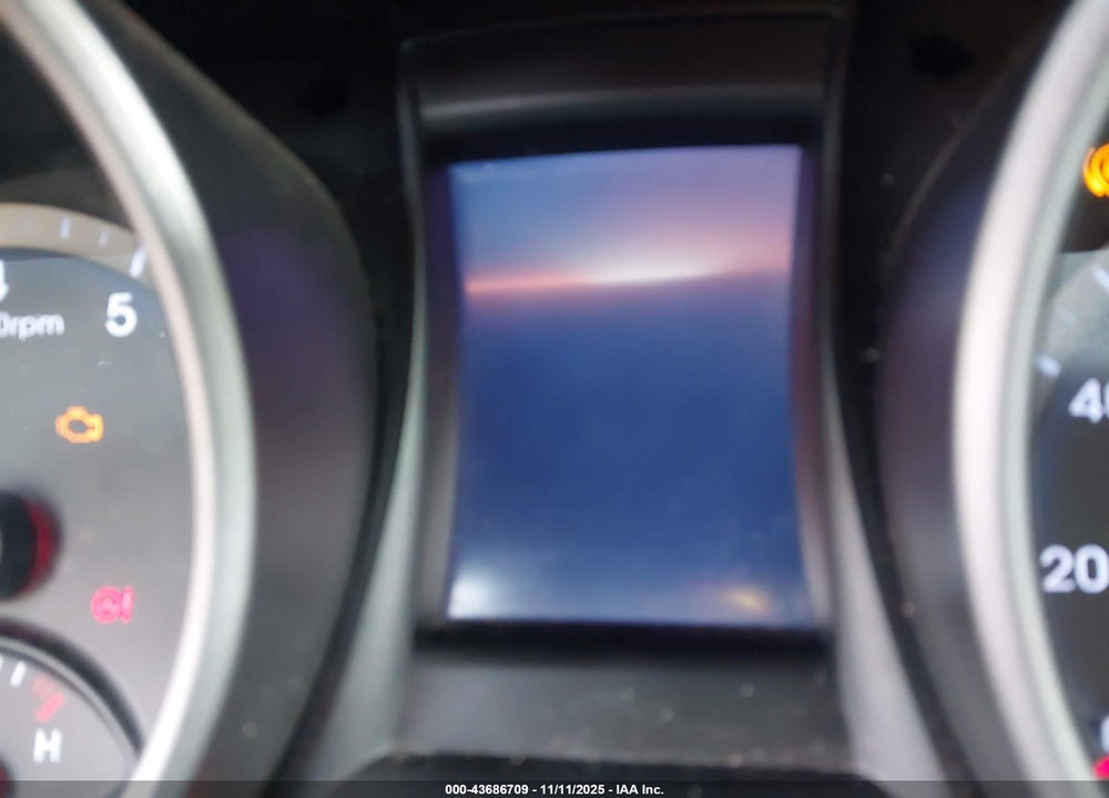 2013 HYUNDAI SANTA FE GLS VIN: KM8SMDHF8DU014137