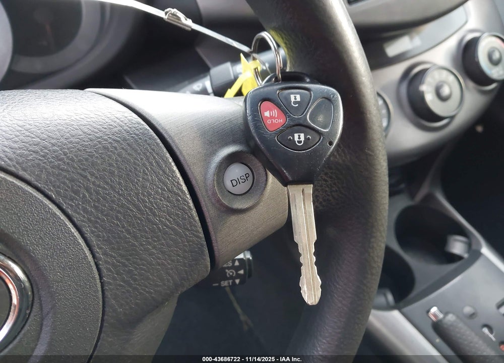 2010 TOYOTA RAV4 VIN: JTMRK4DV1A5088186