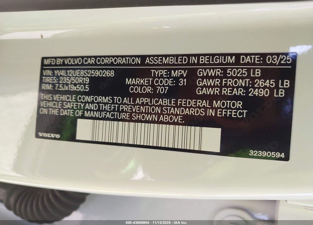 2025 VOLVO XC40 VIN: YV4L12UE8S2590268