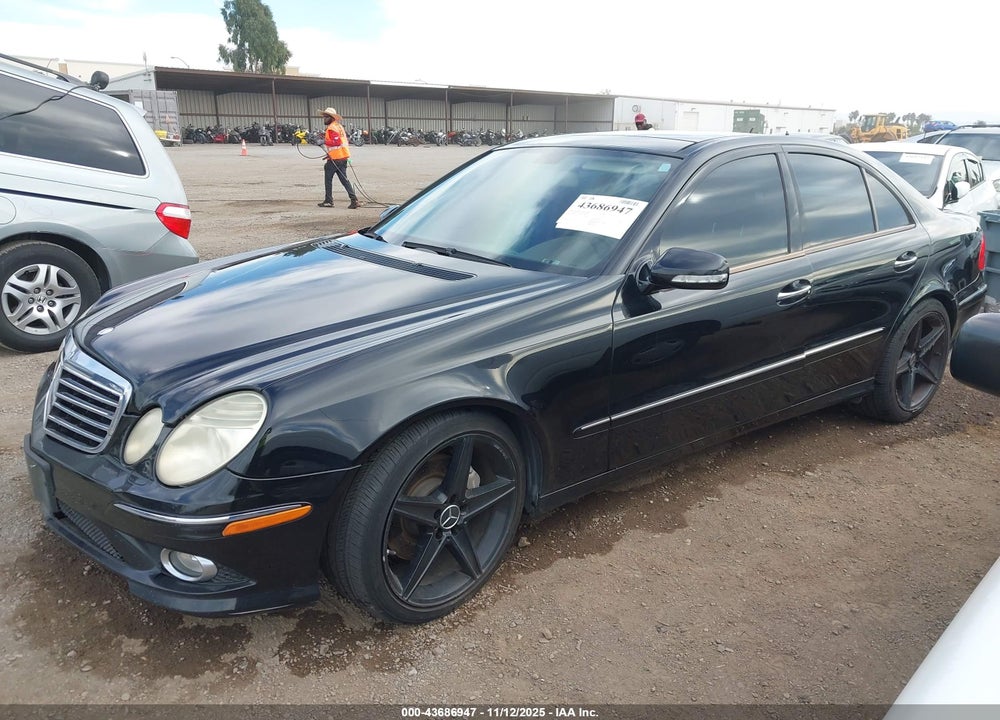 2009 MERCEDES-BENZ E-CLASS VIN: WDBUF56X59B423500