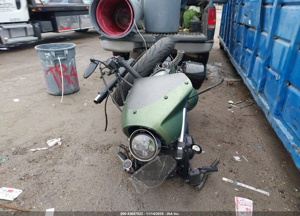 2015 YAMAHA XVS1300 CUC VIN: JYAVP33Y6FA001155