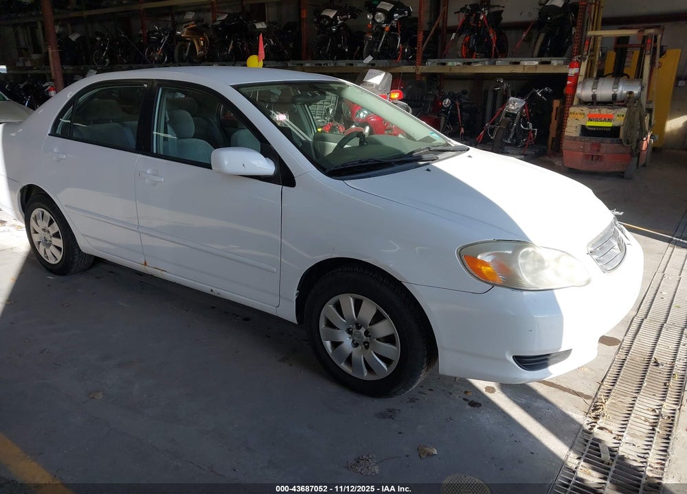 2003 TOYOTA COROLLA LE VIN: 2T1BR32E93C118938