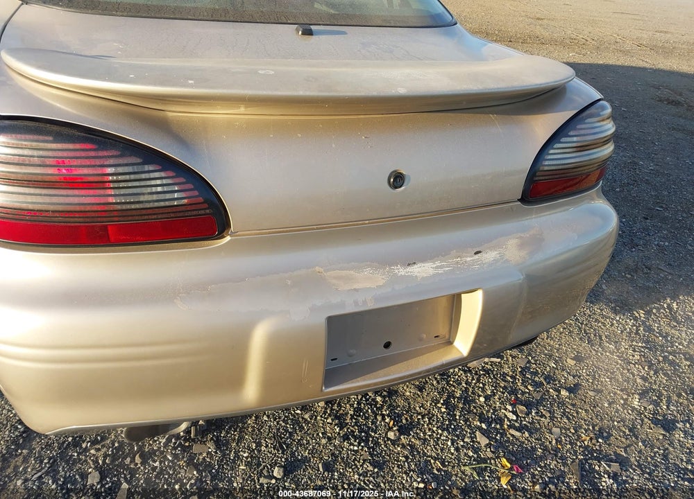 2000 PONTIAC GRAND PRIX GT VIN: 1G2WP52K7YF246560