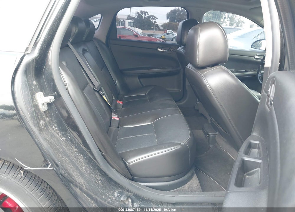 2007 CHEVROLET IMPALA VIN: 2G1WD58C179174386