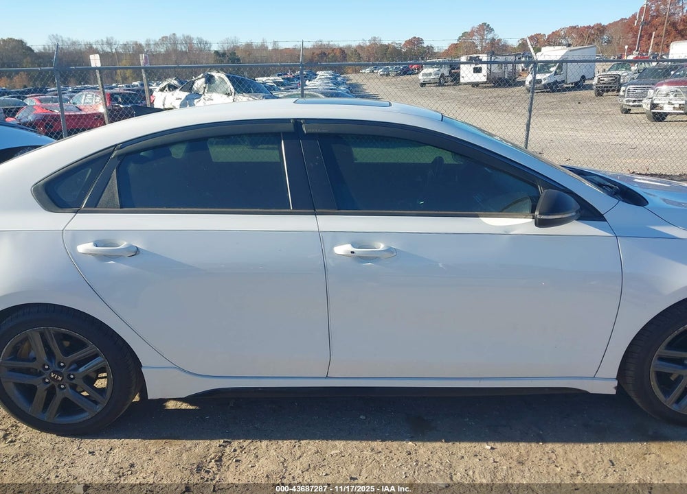 2020 KIA FORTE GT LINE VIN: 3KPF34AD1LE178280