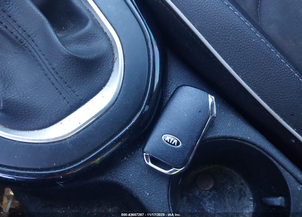 2020 KIA FORTE GT LINE VIN: 3KPF34AD1LE178280