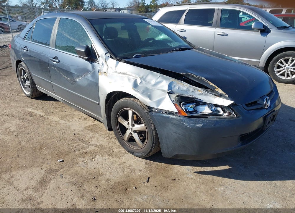 2003 HONDA ACCORD 2.4 LX VIN: 1HGCM56333A072486