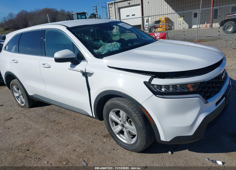 2023 KIA SORENTO LX VIN: 5XYRGDLC0PG184425