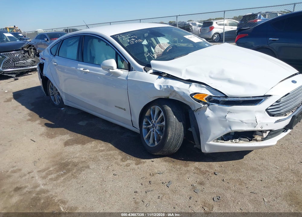 2017 FORD FUSION HYBRID SE VIN: 3FA6P0LU3HR359610