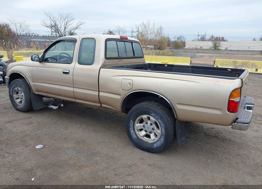 1996 TOYOTA TACOMA XTRACAB VIN: 4TAWN72N3TZ101137