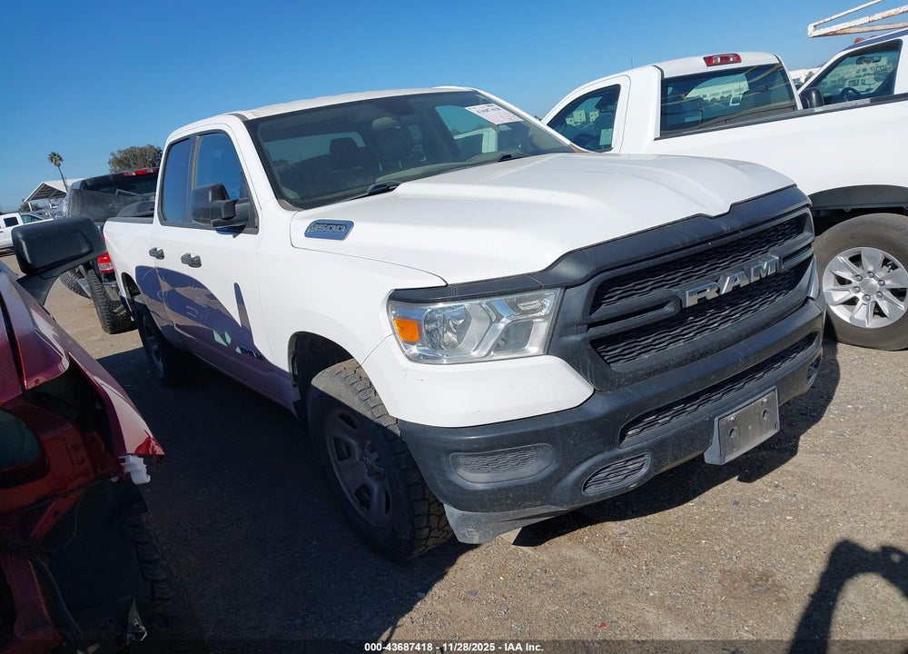2020 RAM 1500 TRADESMAN 4X4 6'4 BOX VIN: 1C6RRFCG6LN361711