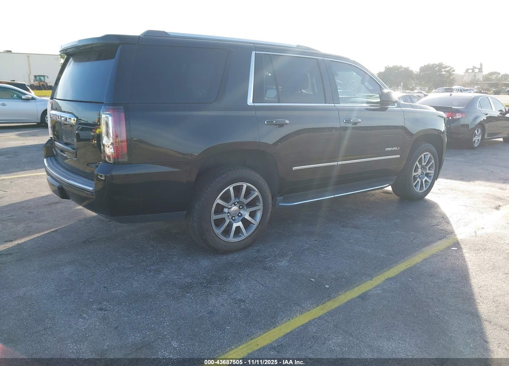 2018 GMC YUKON DENALI VIN: 1GKS1CKJ6JR235758