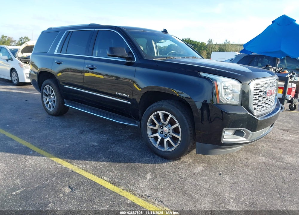 2018 GMC YUKON DENALI VIN: 1GKS1CKJ6JR235758