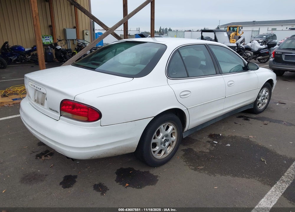 2000 OLDSMOBILE INTRIGUE GX VIN: 1G3WH52H8YF305841