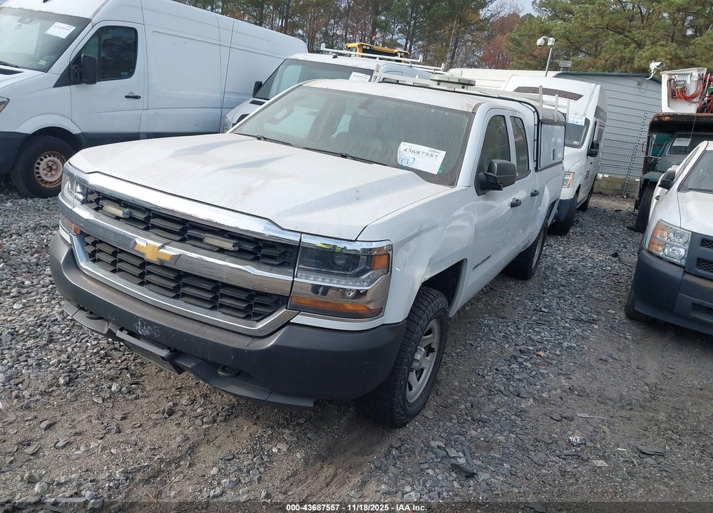 2017 CHEVROLET SILVERADO 1500 WT VIN: 1GCVKNEH5HZ256931