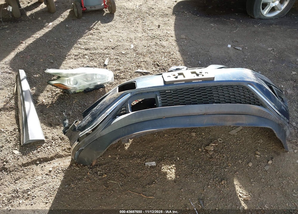 2015 NISSAN MURANO PLATINUM VIN: 5N1AZ2MG1FN251338