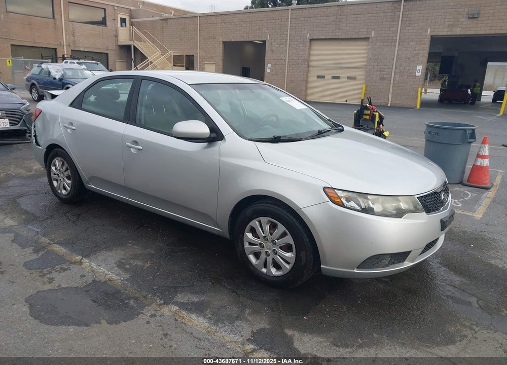 2013 KIA FORTE LX VIN: KNAFT4A28D5723383
