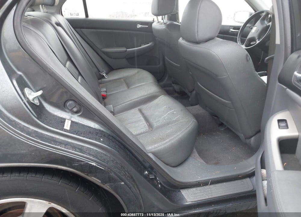 2005 HONDA ACCORD HYBRID VIN: JHMCN36535C003644