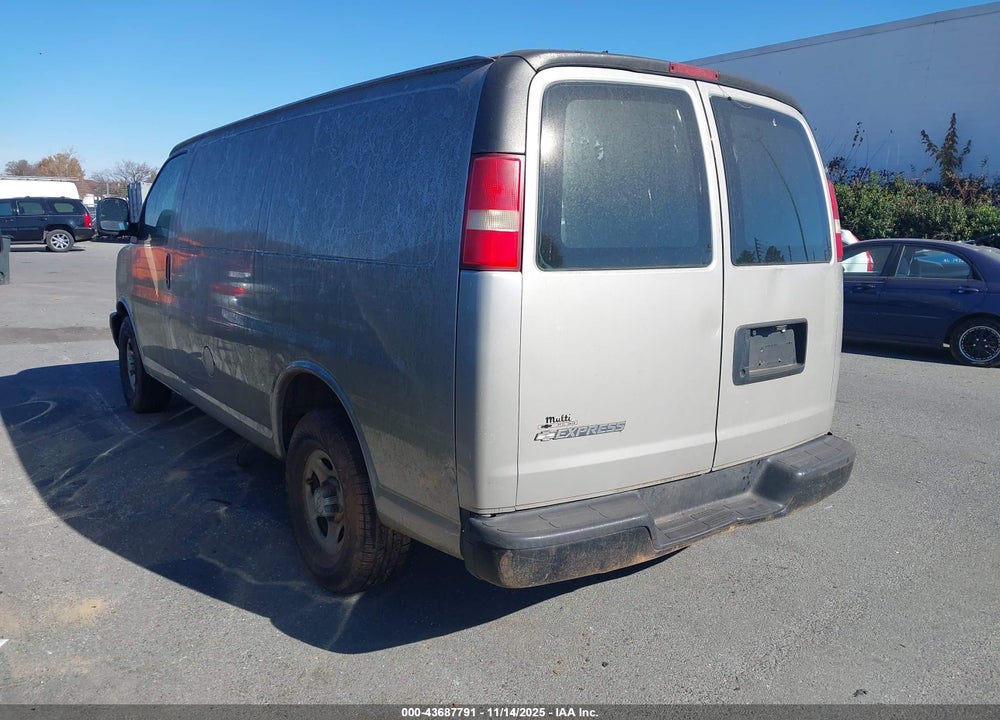 2008 CHEVROLET EXPRESS WORK VAN VIN: 1GCFG15X281157469