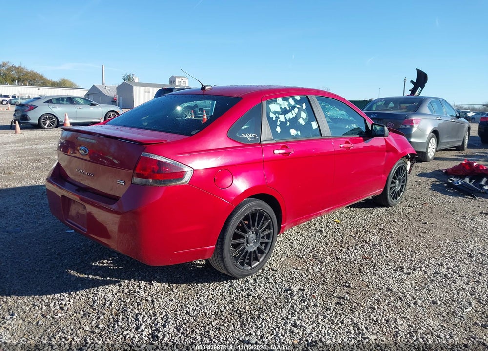 2011 FORD FOCUS SES VIN: 1FAHP3GN8BW127487
