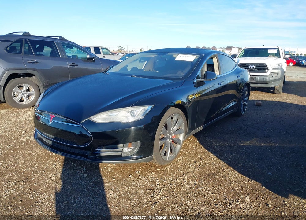 2014 TESLA MODEL S P85 VIN: 5YJSA1H1XEFP45050