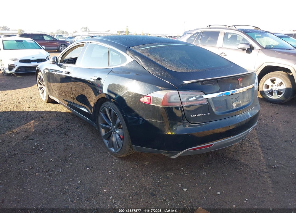 2014 TESLA MODEL S P85 VIN: 5YJSA1H1XEFP45050