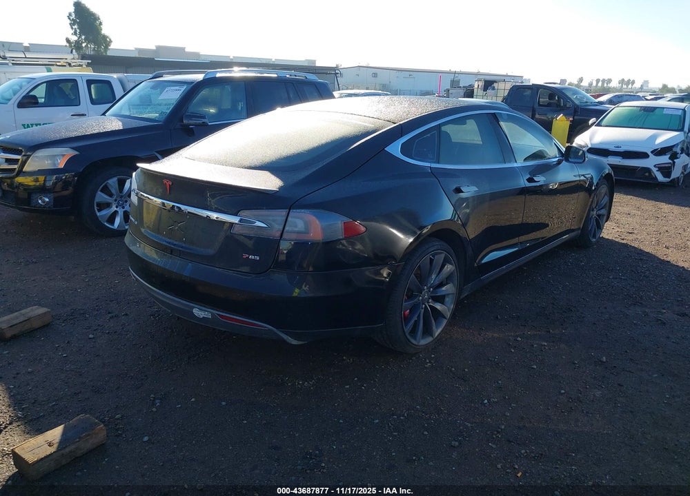 2014 TESLA MODEL S P85 VIN: 5YJSA1H1XEFP45050