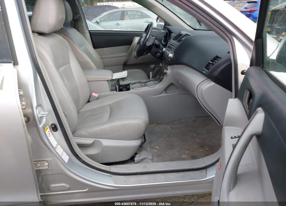 2009 TOYOTA HIGHLANDER SPORT VIN: JTEES43A692134990
