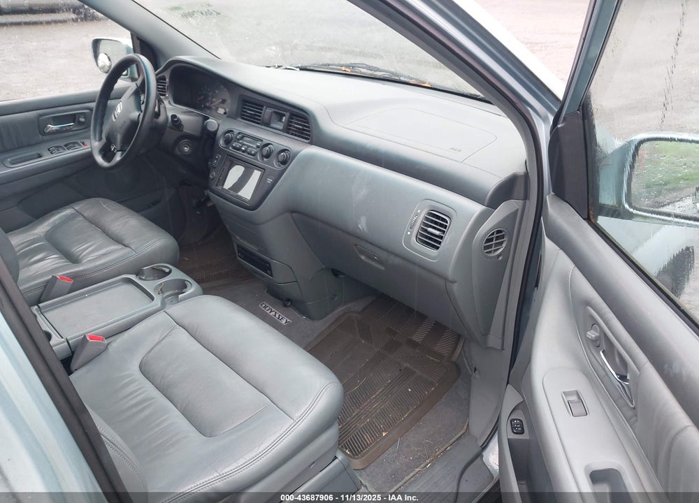2003 HONDA ODYSSEY EX-L VIN: 5FNRL18023B122650