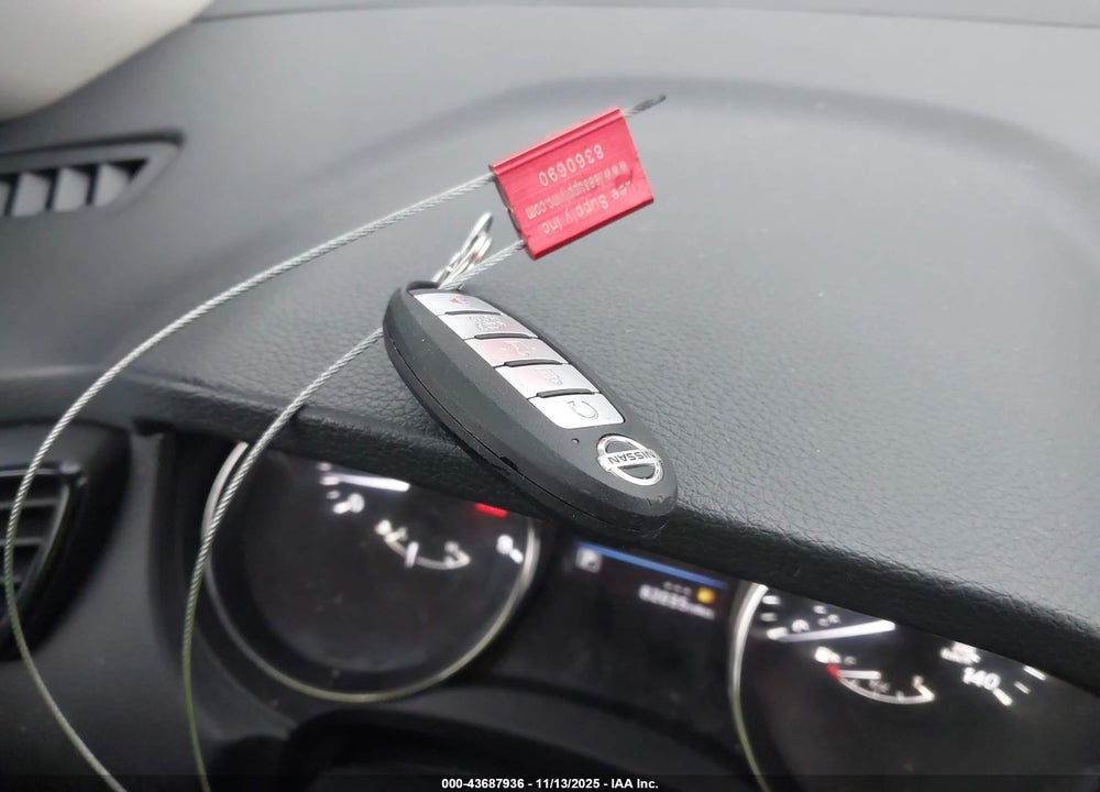 2019 NISSAN ROGUE SV VIN: KNMAT2MV0KP506516