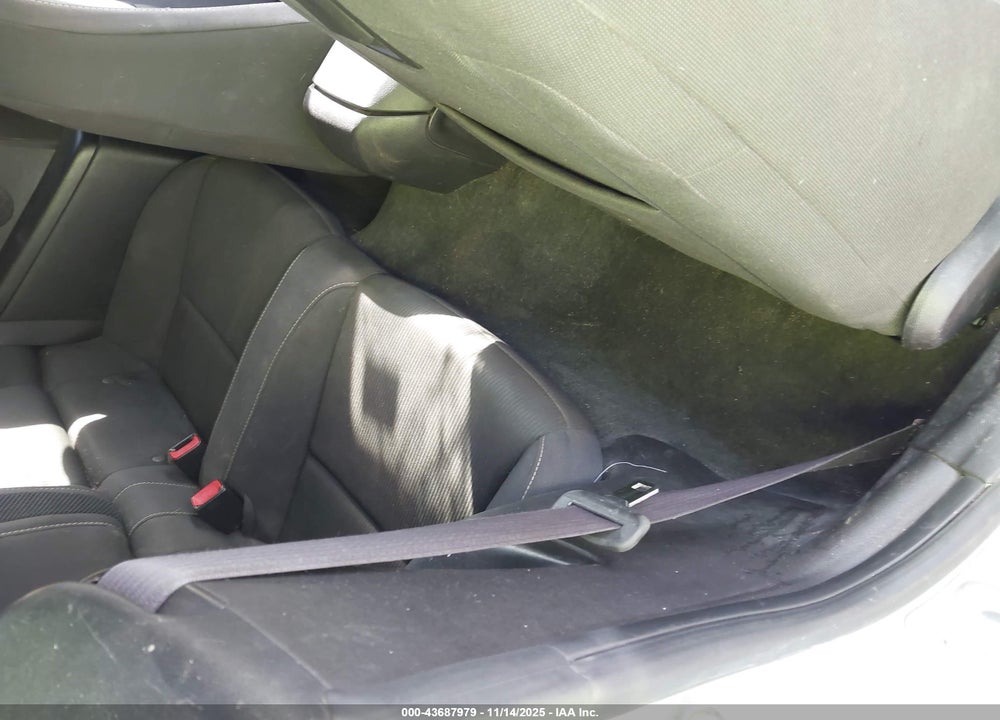 2013 CHEVROLET CAMARO VIN: 2G1FB3D33D9211854