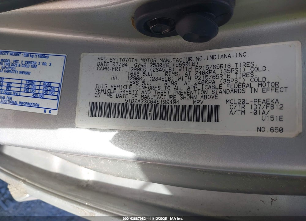 2004 TOYOTA SIENNA LE VIN: 5TDZA23C04S199494
