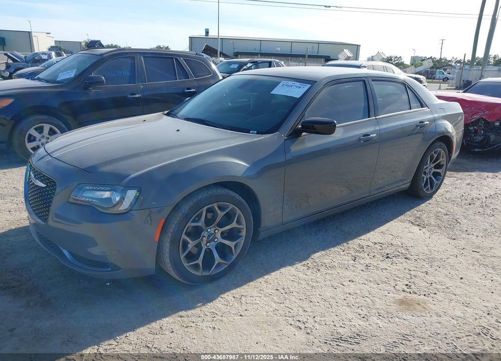 2018 CHRYSLER 300 TOURING VIN: 2C3CCAAG7JH264372