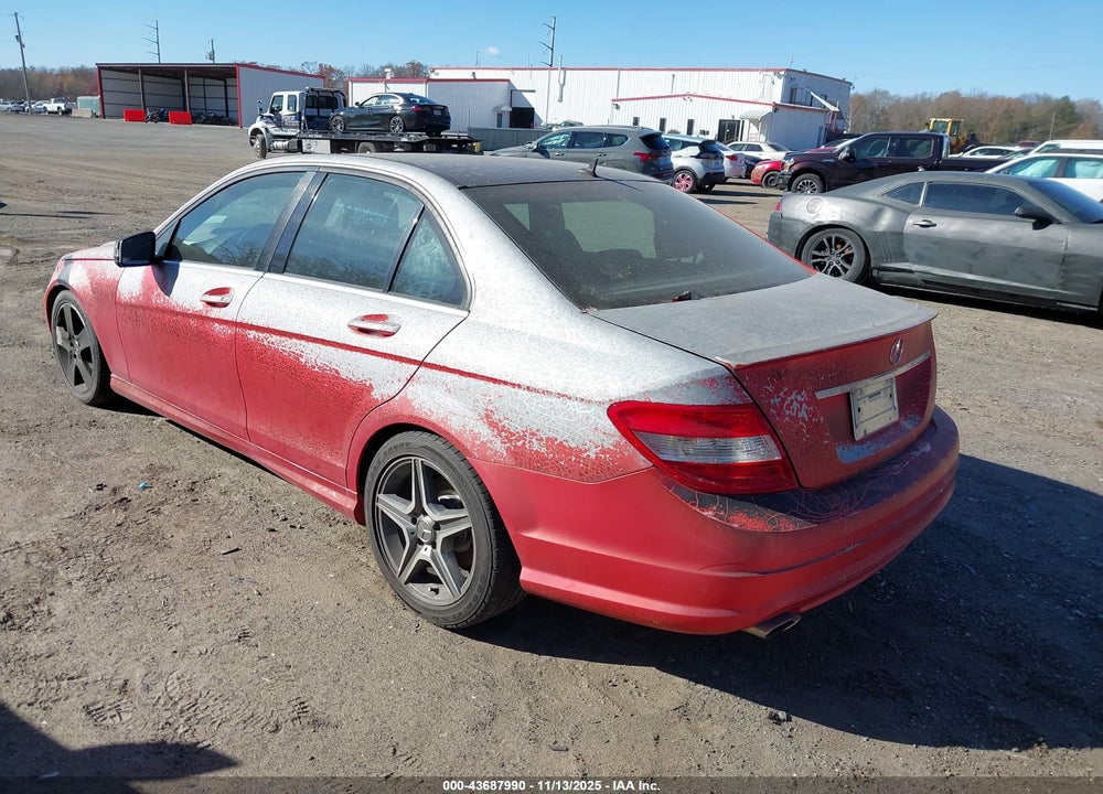 2011 MERCEDES-BENZ C 300 SPORT VIN: WDDGF5EB3BF631643