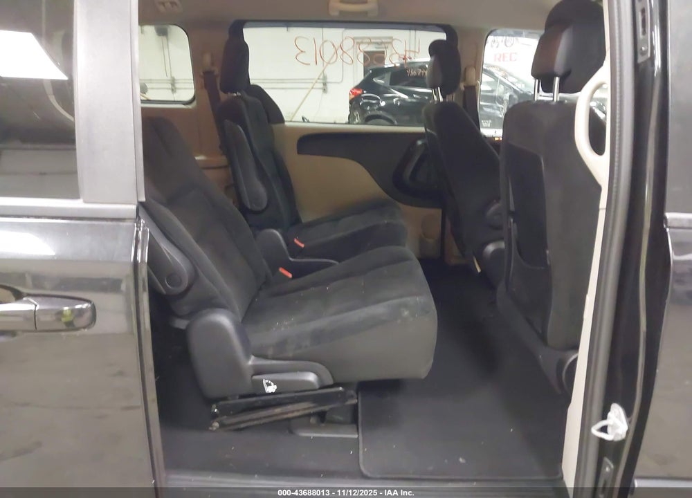 2016 DODGE GRAND CARAVAN SXT VIN: 2C4RDGCG9GR225367