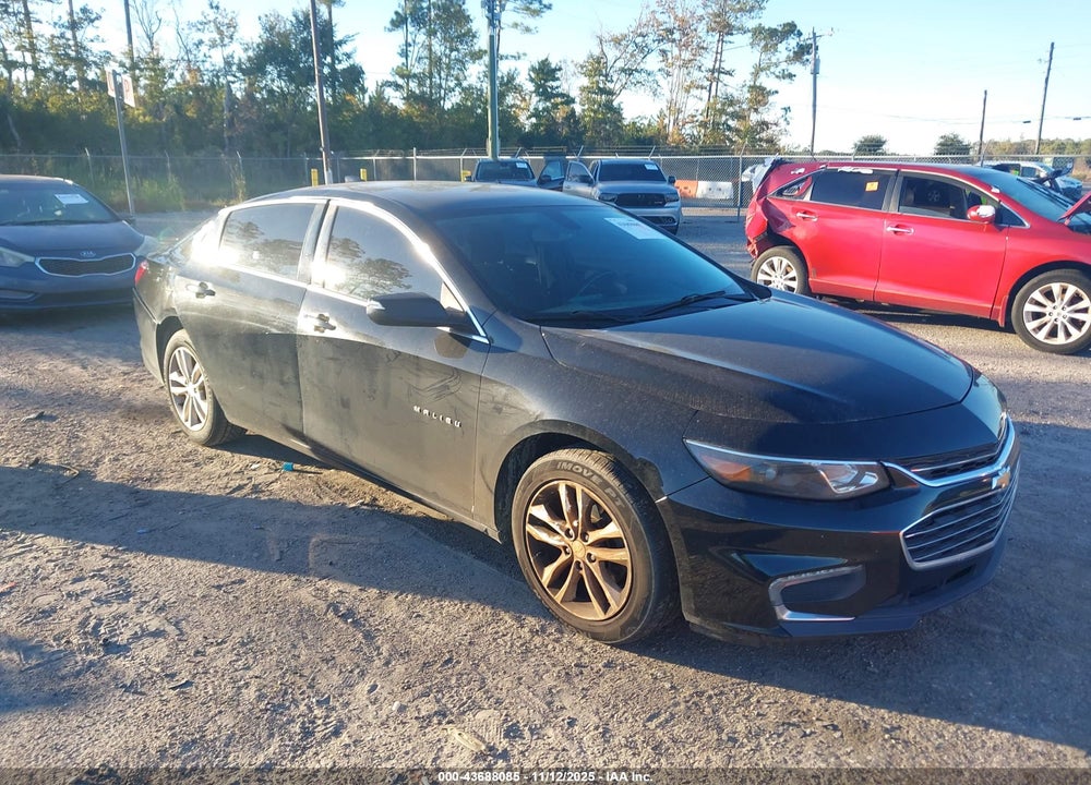 2018 CHEVROLET MALIBU LT VIN: 1G1ZD5ST9JF232359